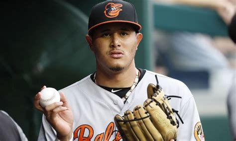 He is a 6-time All-Star, a 2-time Gold Glove winner, and a 3-time Silver Slugger. . Manny machado baseball reference